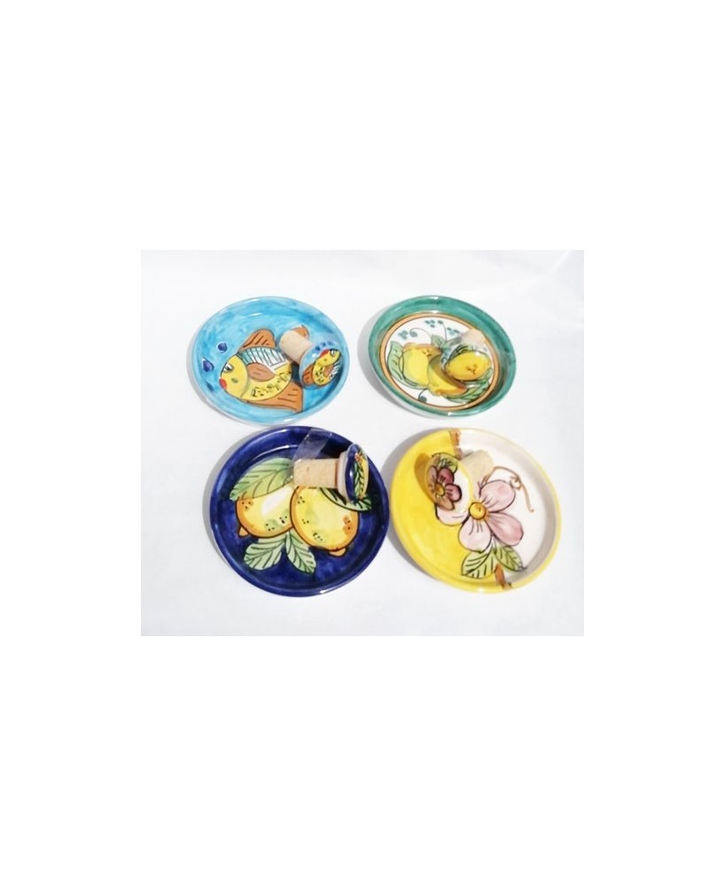 Saucer for bottle with cap