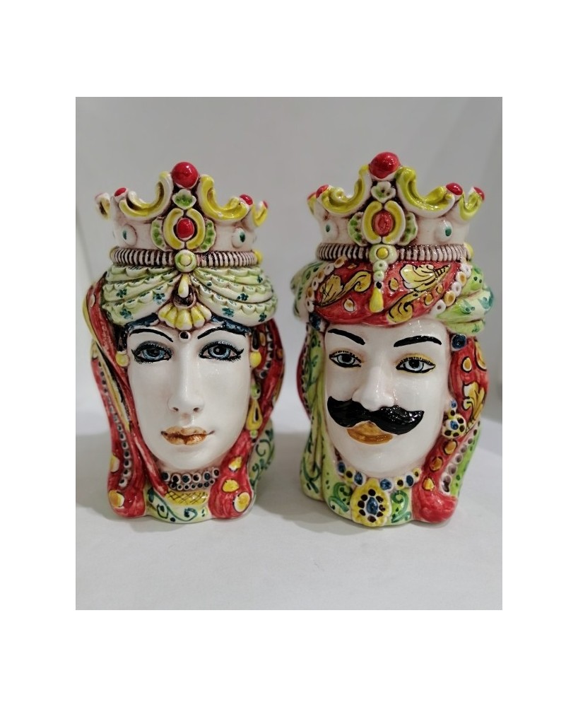 pair of heads cm. 20