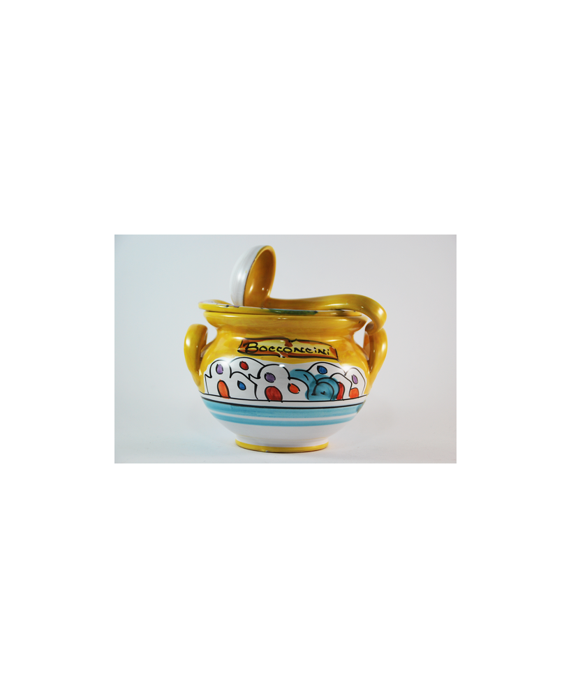 Large flared mozzarella holder